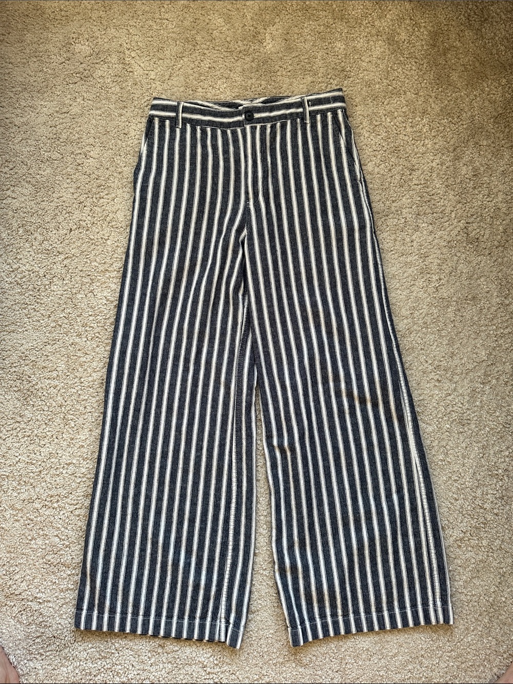 The Zoe Relaxed Wide Pant in Linen-Cotton Blend